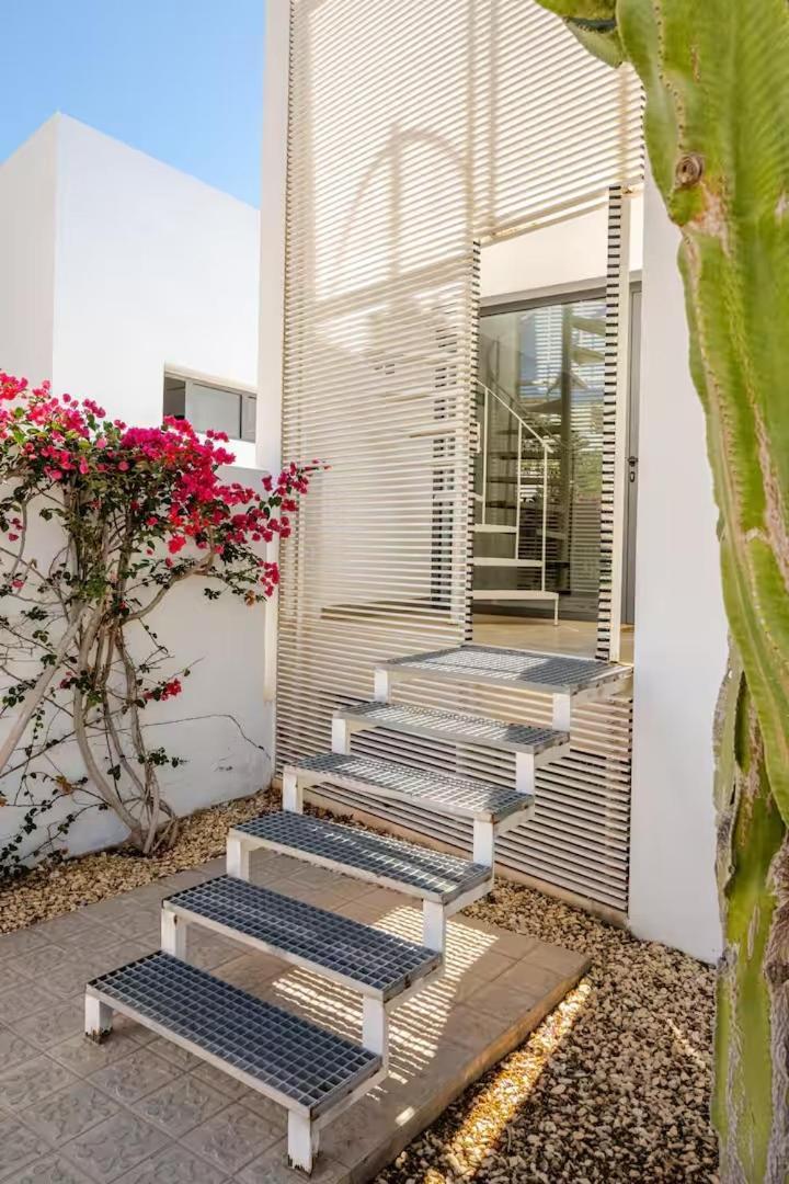 Exclusiva Casa Con Encanto En Agua Amarga Агуа Амарга Екстериор снимка