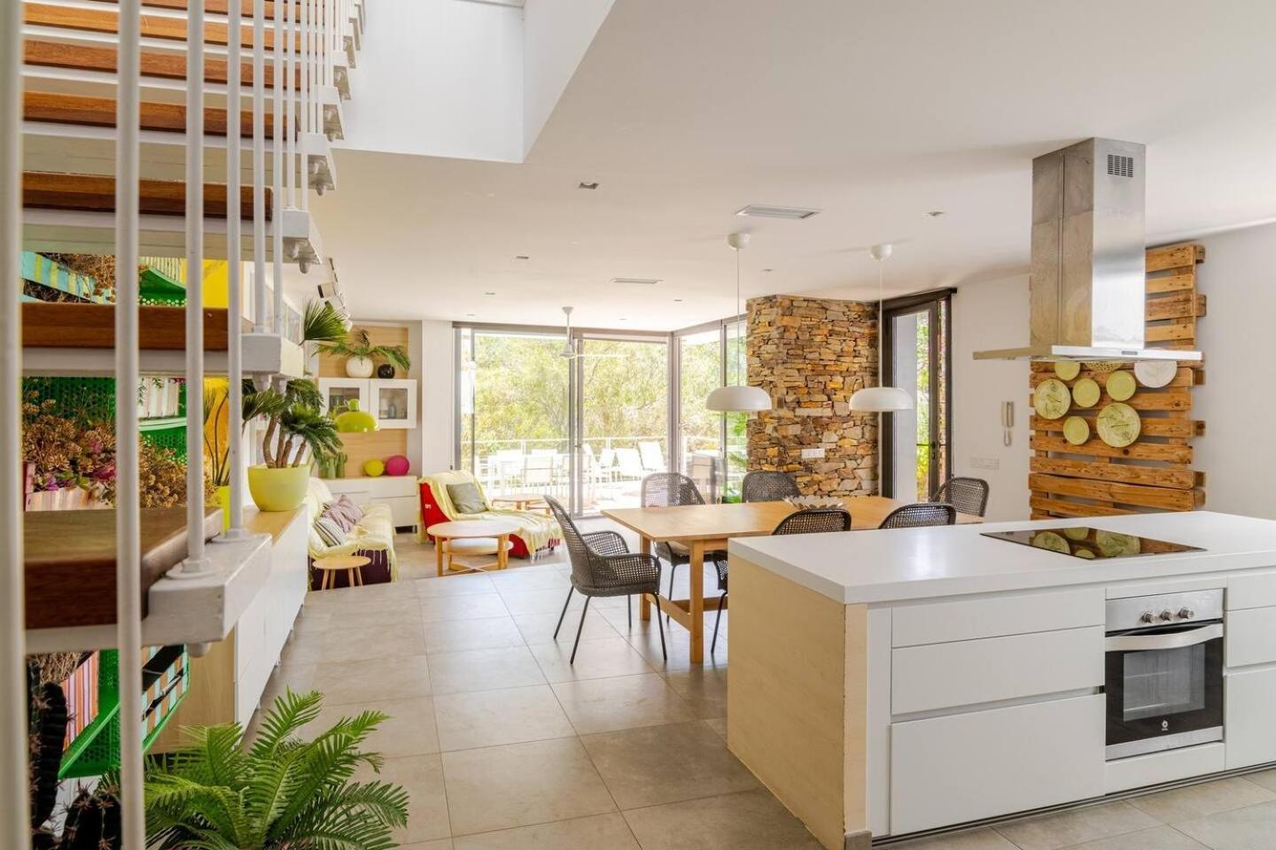 Exclusiva Casa Con Encanto En Agua Amarga Агуа Амарга Екстериор снимка