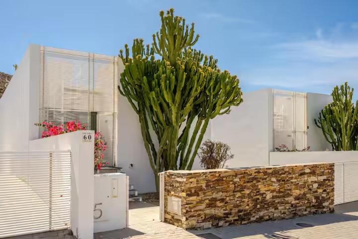 Exclusiva Casa Con Encanto En Agua Amarga Агуа Амарга Екстериор снимка